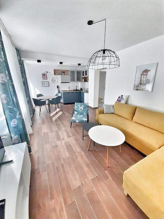 Home Apartment Luna Skopje Ngoại thất bức ảnh